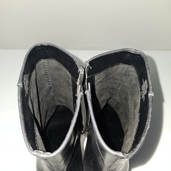 NEW Vince Camuto Allie Ankle Bootie Womens 10  Black Leather Western Block Heel - Picture 9 of 14